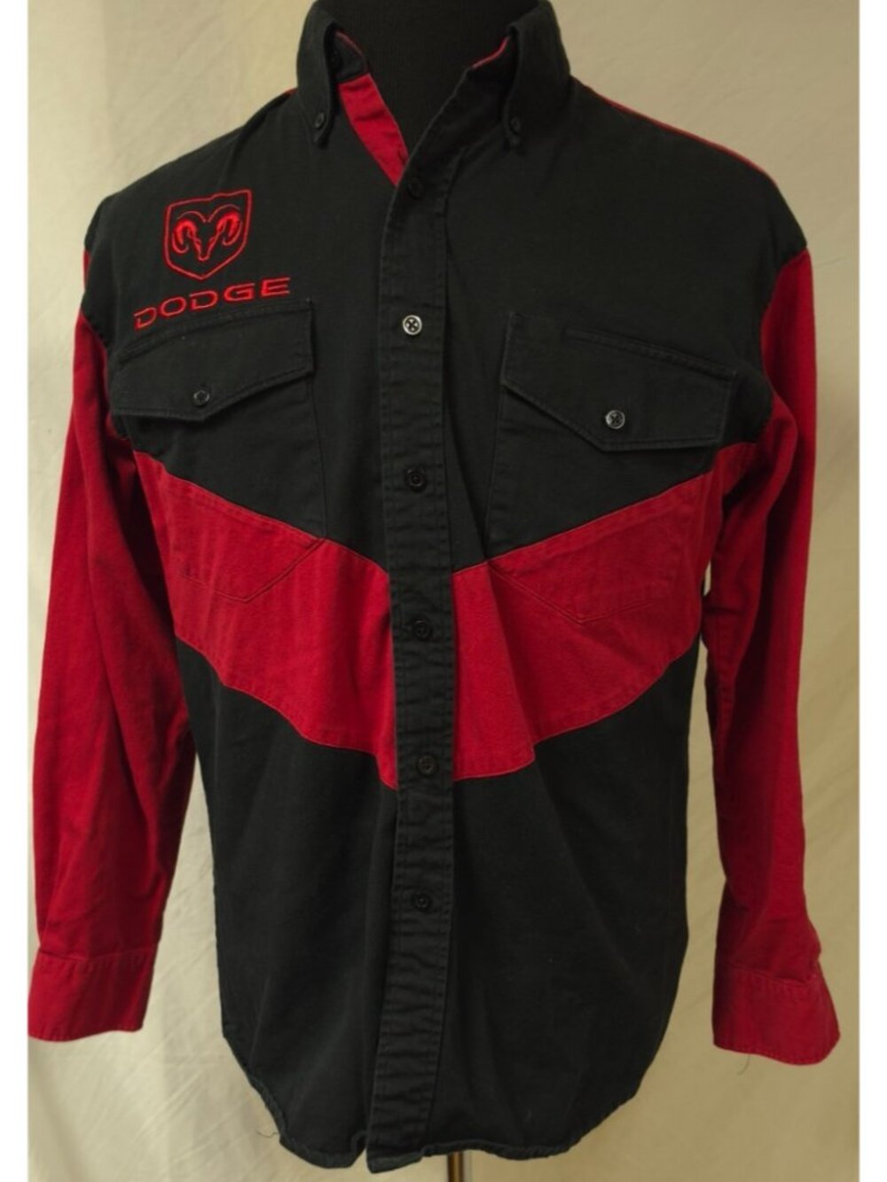 Wrangler Mens Sz (M) Black Red Embroidered Dodge Ram Pro Rodeo Western Shirt